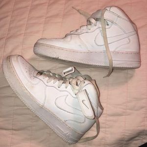 Nike Air Force 1 Mid